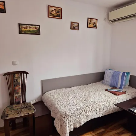 Shesti Uchastak Appartamento Gabrovo