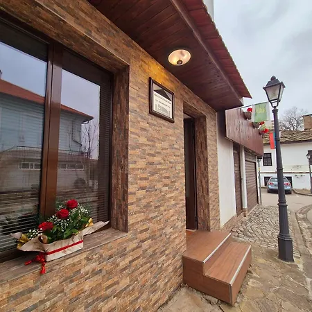 Shesti Uchastak Appartamento Gabrovo